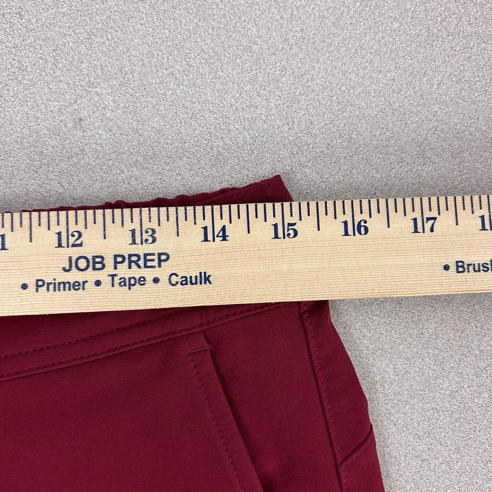 Ten Thousand Foundation Shorts Men's Small Red Unlined Elastic Waist 8.5